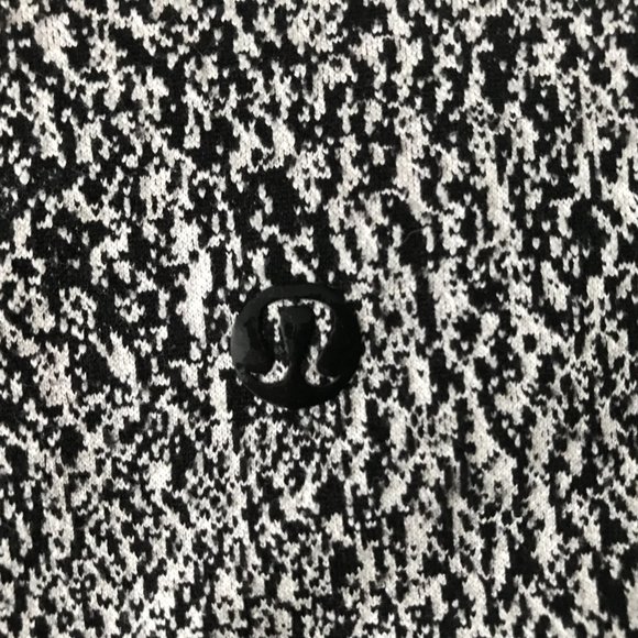 Lululemon Ready to Rulu™  Turtleneck - Picture 10 of 16